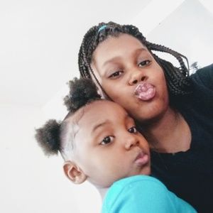 Meet your Posher, Tanisha